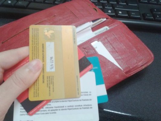 Ministerul Finanţelor vrea să introducă plata cu cardul la Trezorerie